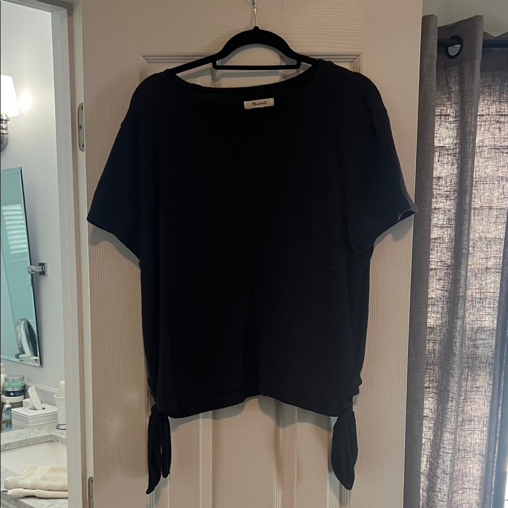 Madewell Black Short Sleeve Top with Side Ties - no size tag but an XL